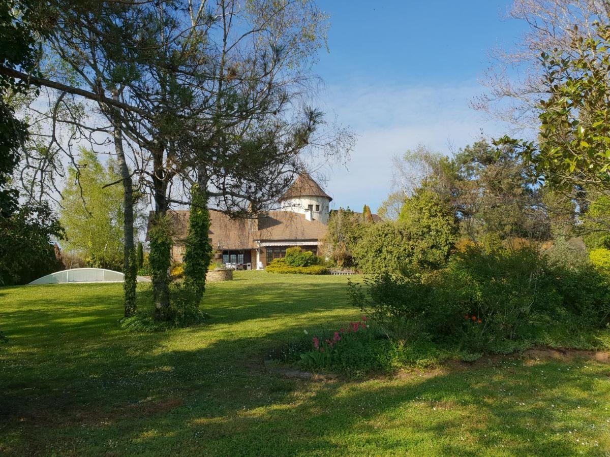 Saint-Martin-de-Fressengeas Le Fuchier Bed & Breakfast エクステリア 写真